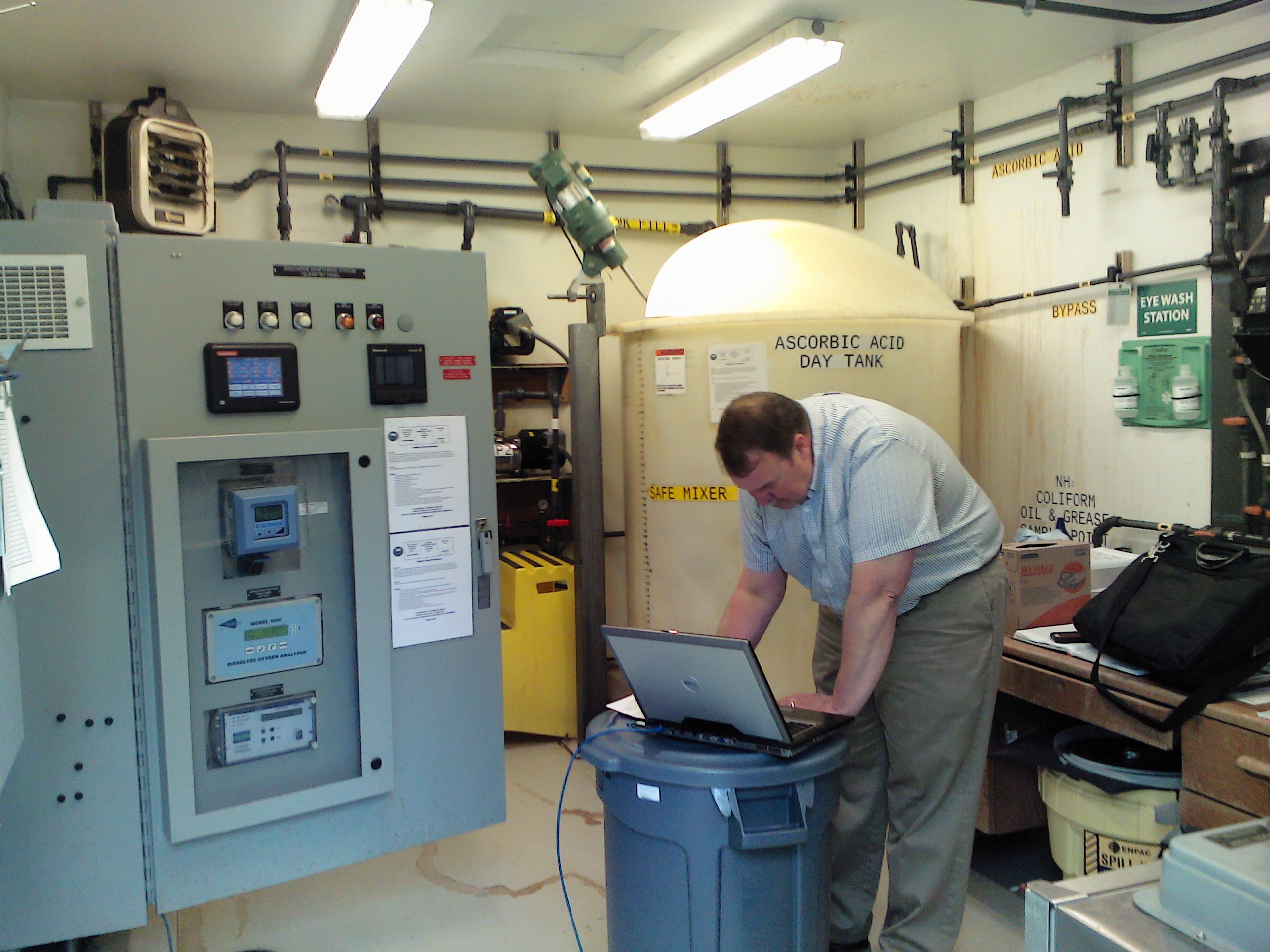 2018-05-09 Troy with industrial systems checks our DMS PLC and meter